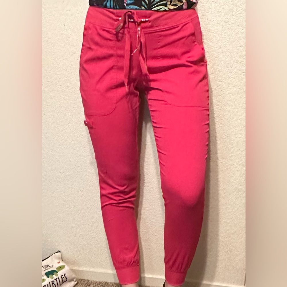 XS MedCouture Bright Pink Scrub Pants